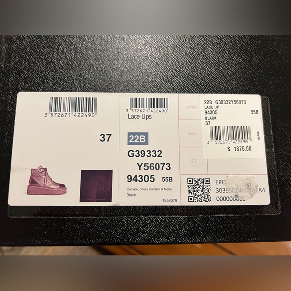 CHANEL Leather Platform Boots 2022 - Size 37 (New in Box, Never Worn) - Picture 3 of 3